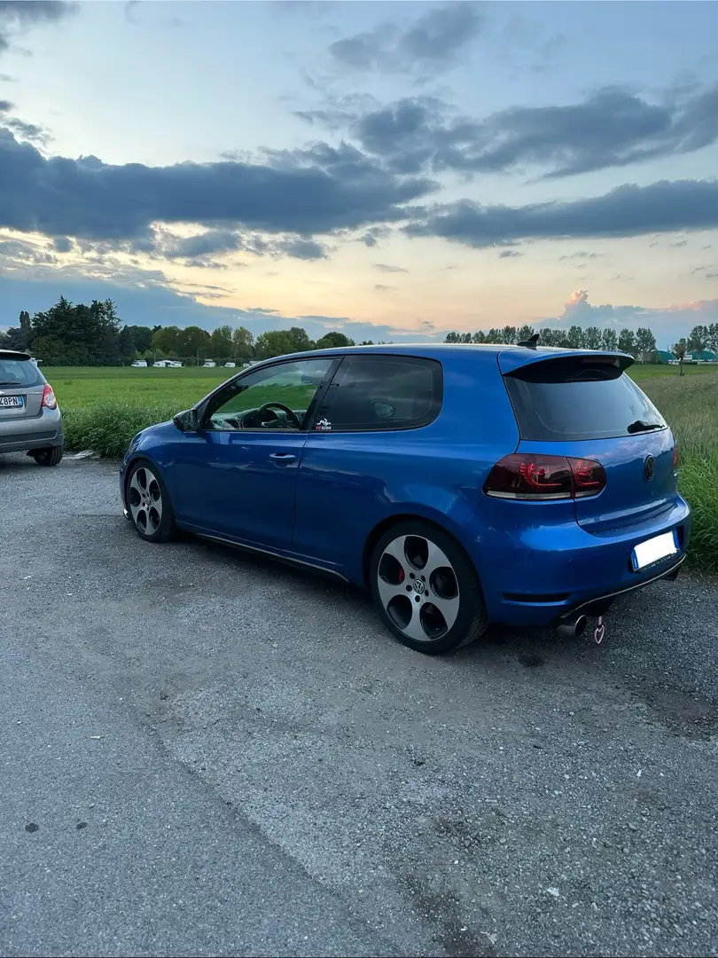 Volkswagen Golf GTI 3p 2.0 tfsi - 2