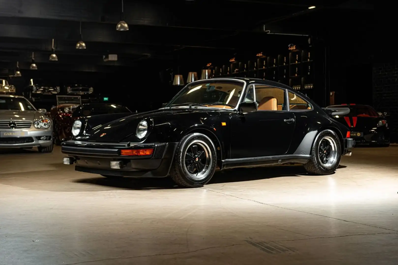 Porsche 911 type 930 3.3 Turbo 300 ch Noir - 2