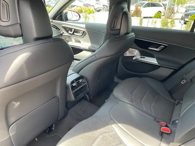 Mercedes-Benz E 300 de 4MATIC Limousine EQ Hybrid Techn. ÖE Ansicht 17