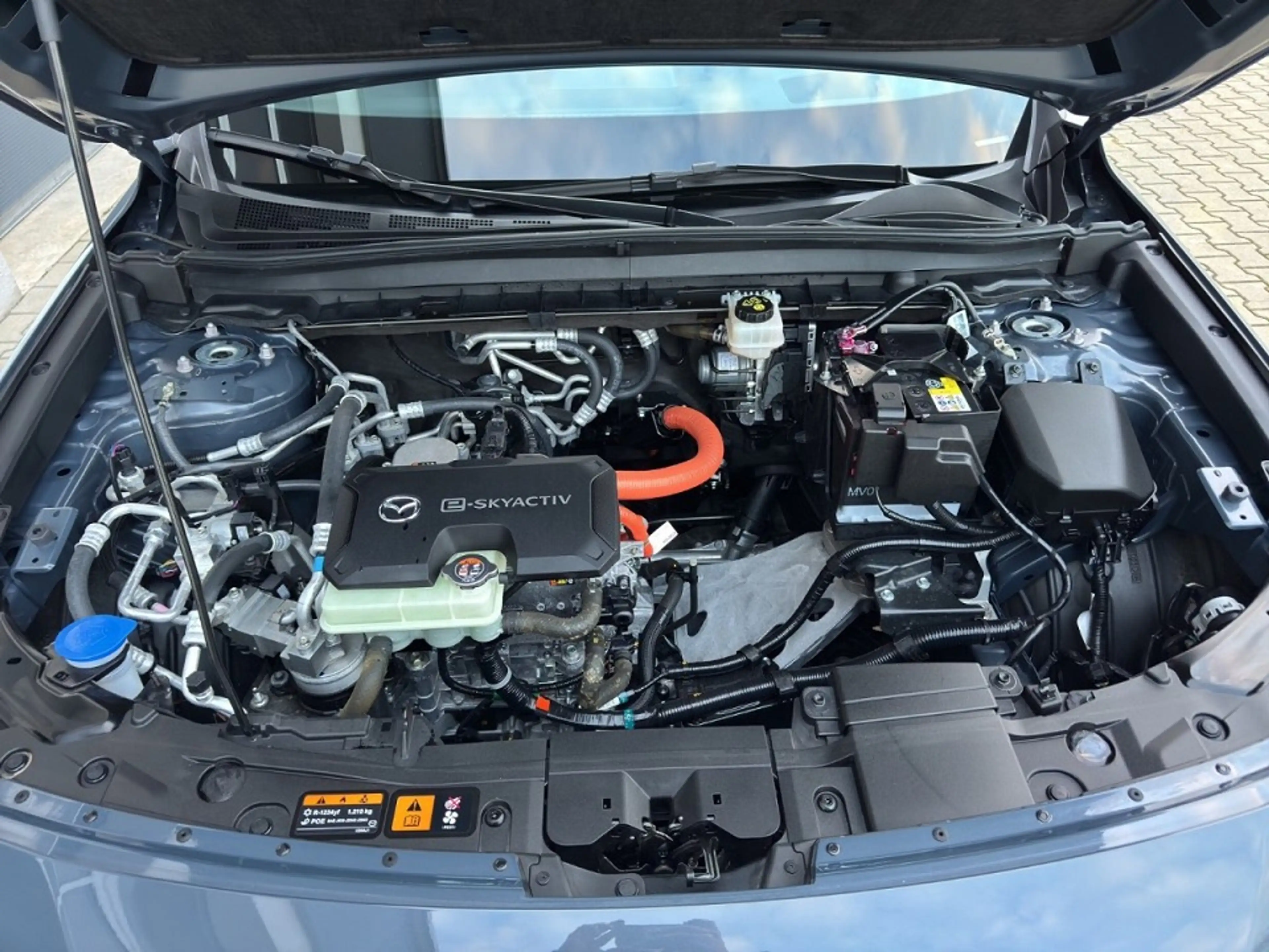 Mazda MX-30 2022 L e-SKYACTIV EV ADVANTAGE MC — photo 14