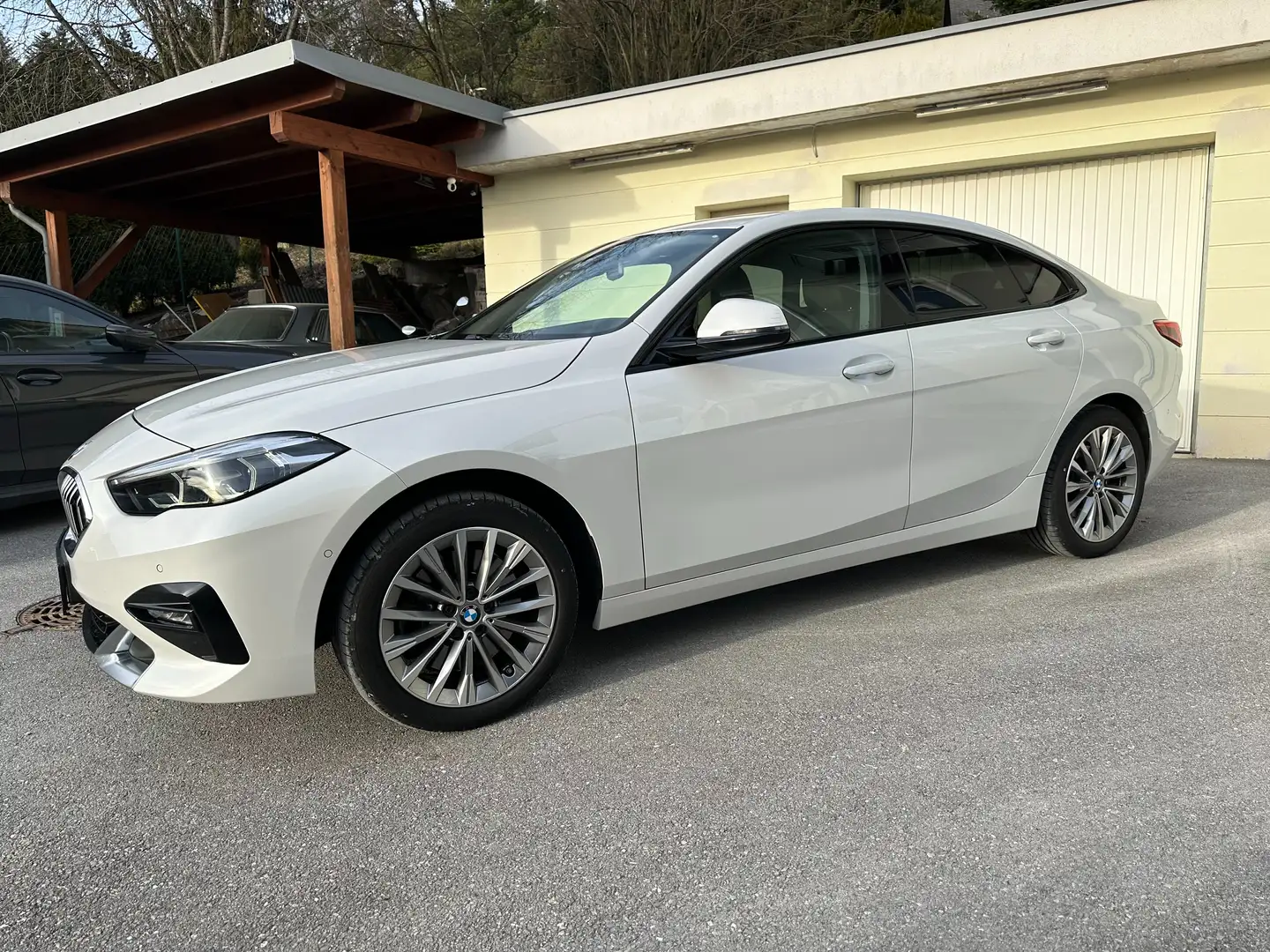 BMW 220 220 d xDrive Gran Coupe Steptronic Luxury Line Weiß - 1