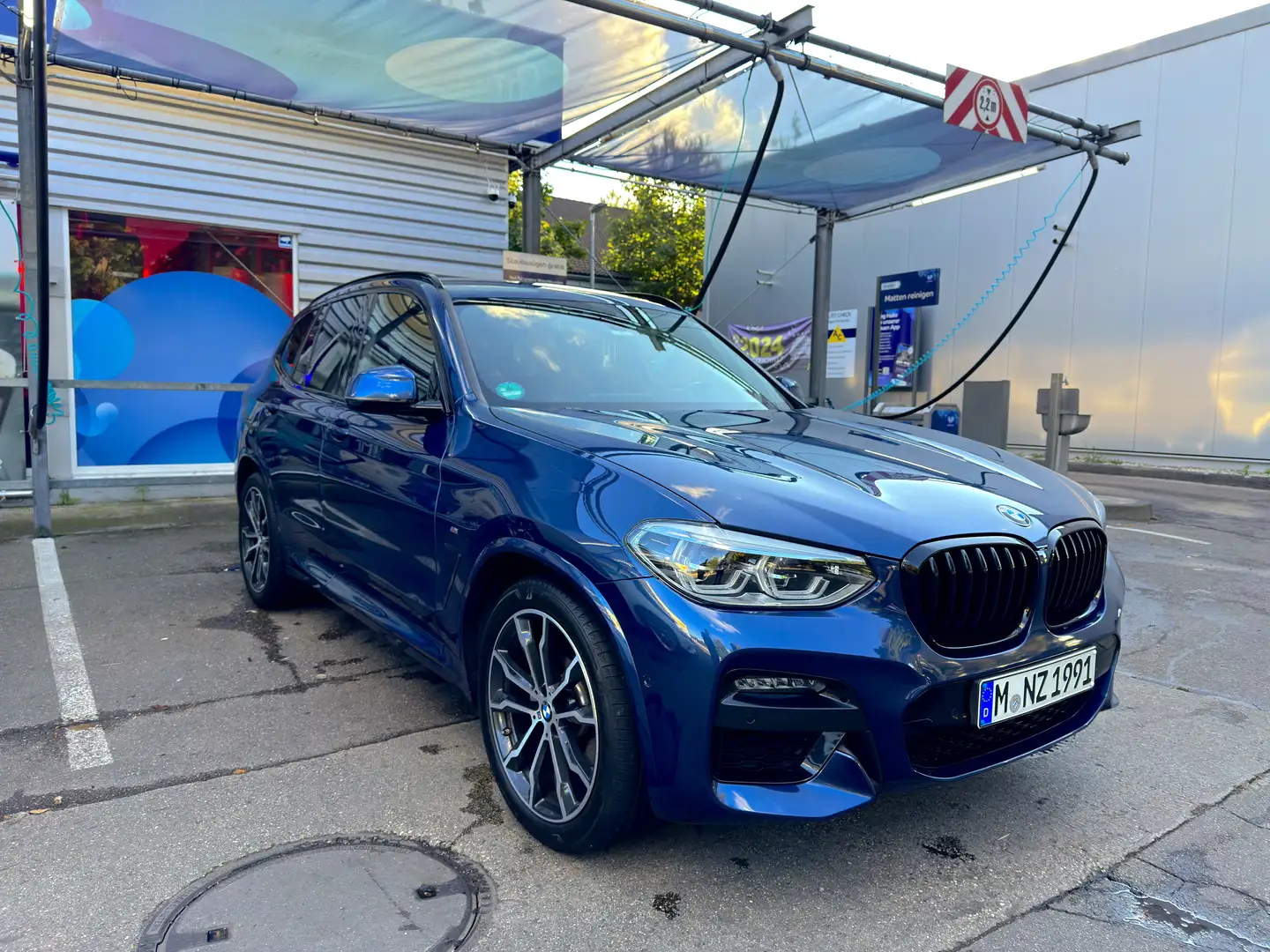 BMW X3 xDrive20d Aut. xLine Blau - 1