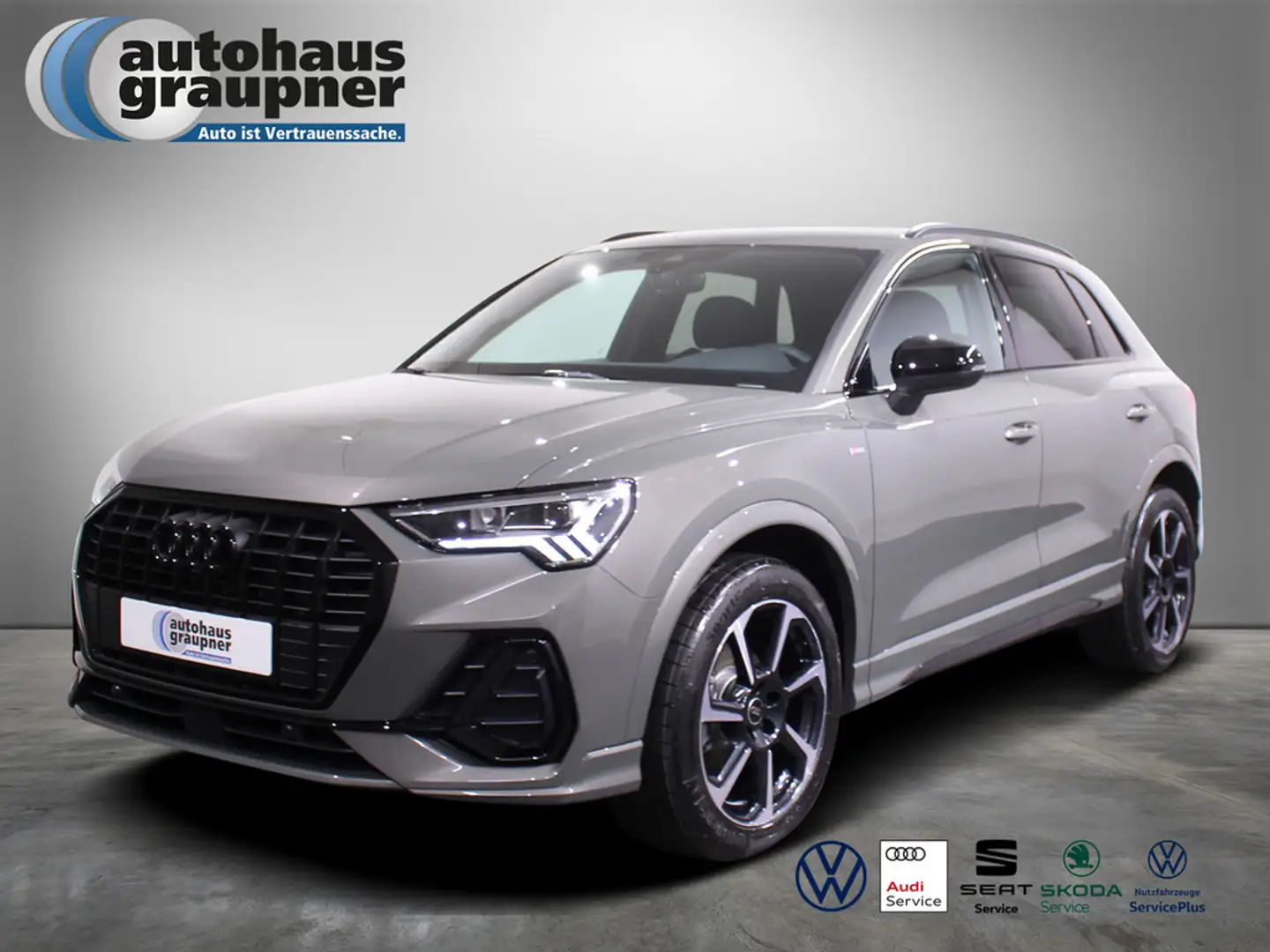 Audi Q3 35 TFSI S tronic S line SHZ NAVI ACC LED Gris - 1