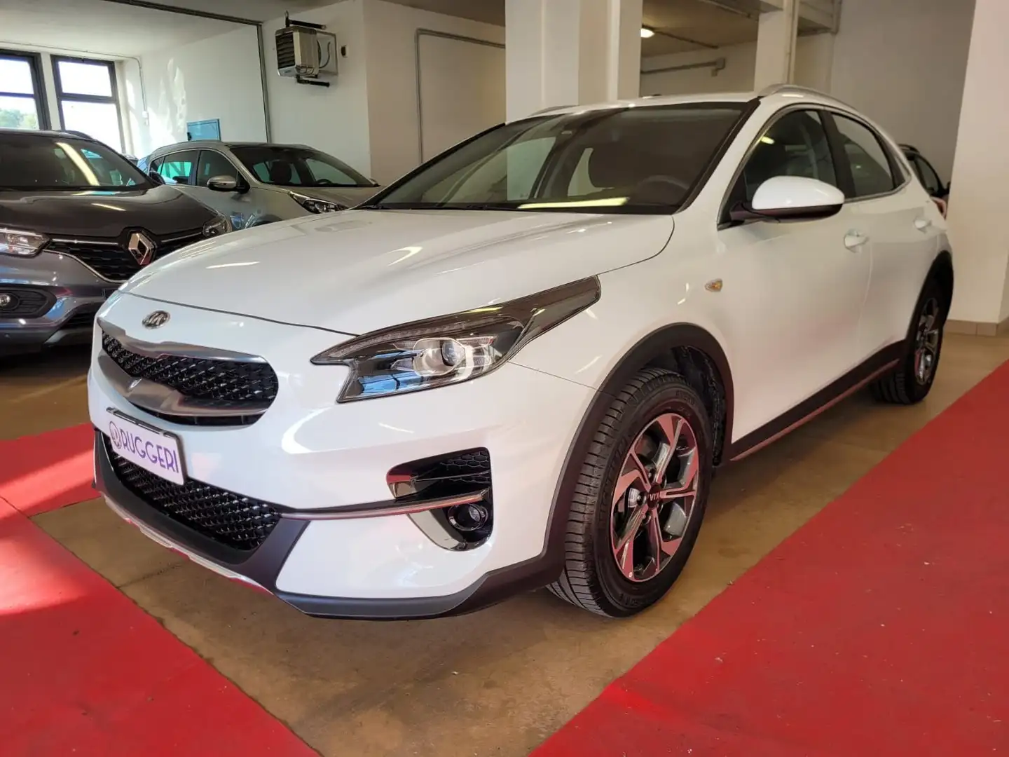 Kia XCeed 1.0 TGDi GPL Urban Bianco - 1
