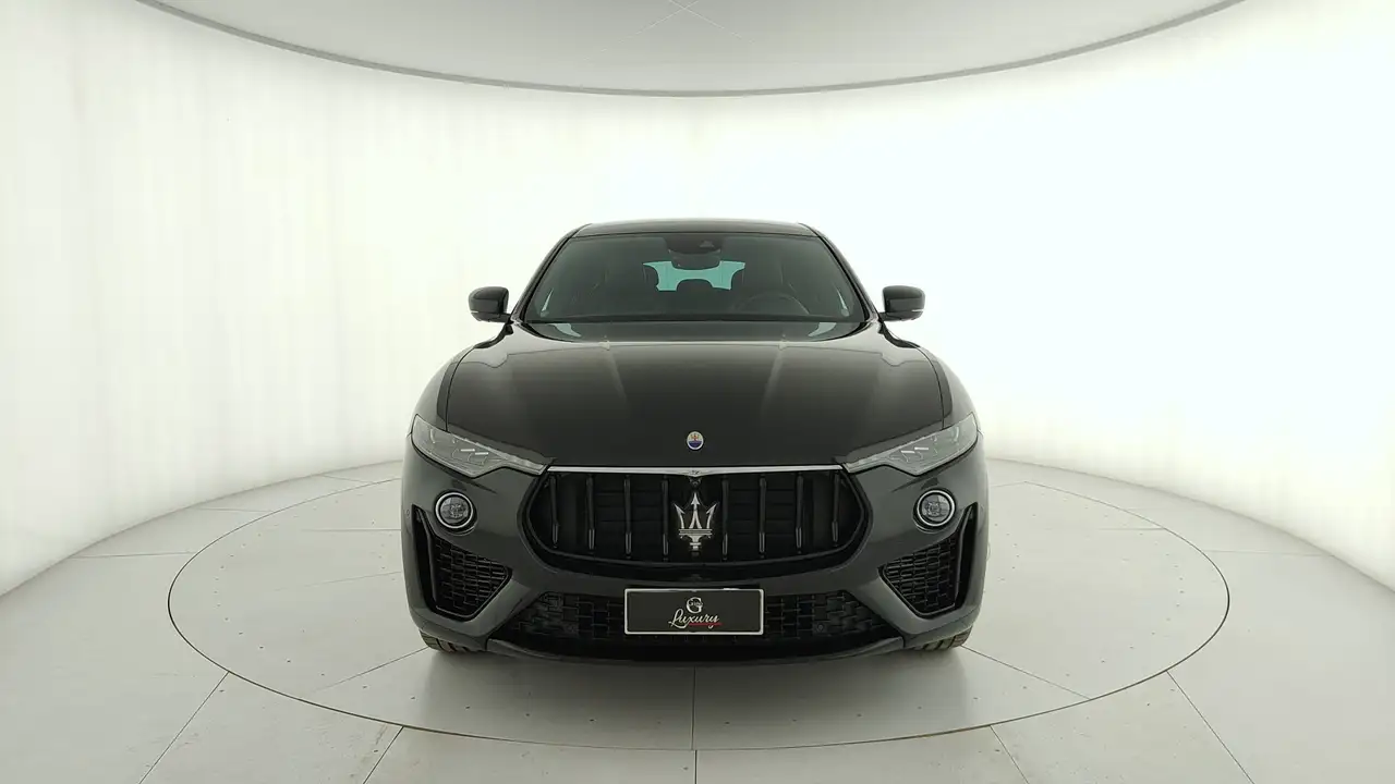 Maserati Levante 2021
