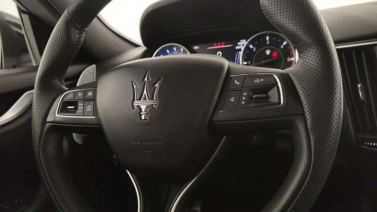 Maserati Levante 2021 — фото 7