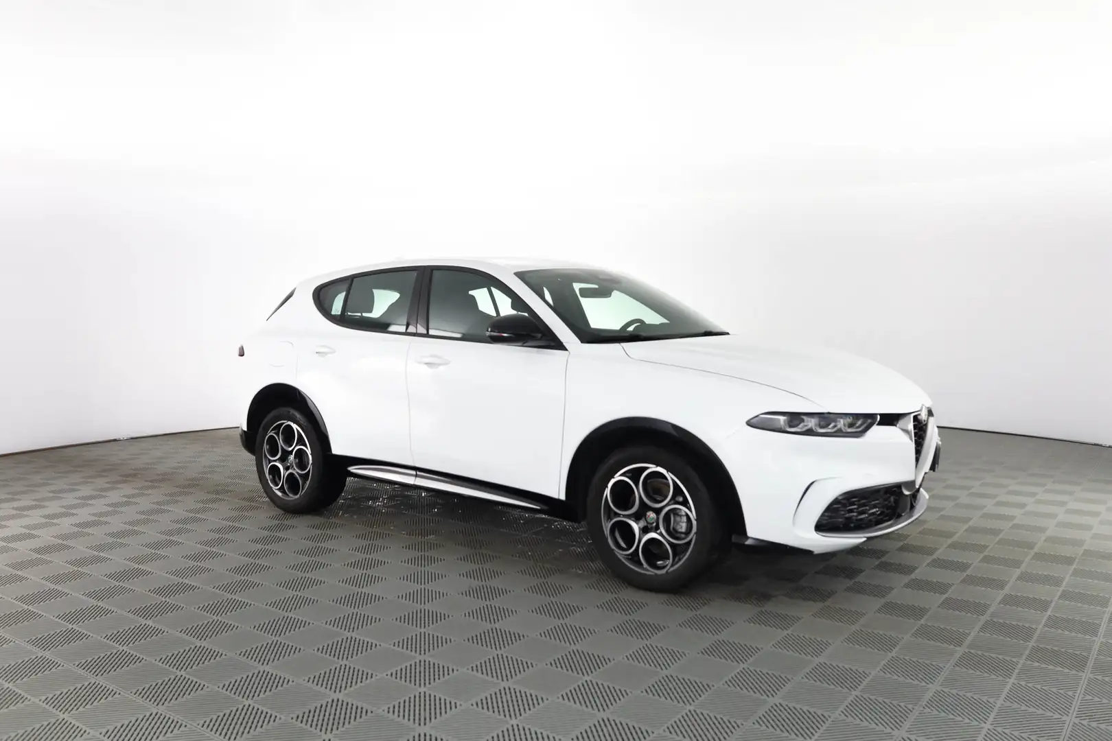 Alfa Romeo Tonale 1.6 diesel 130 CV TCT6 Ti FULL LED,RETROCAMERA,CER Bílá - 2