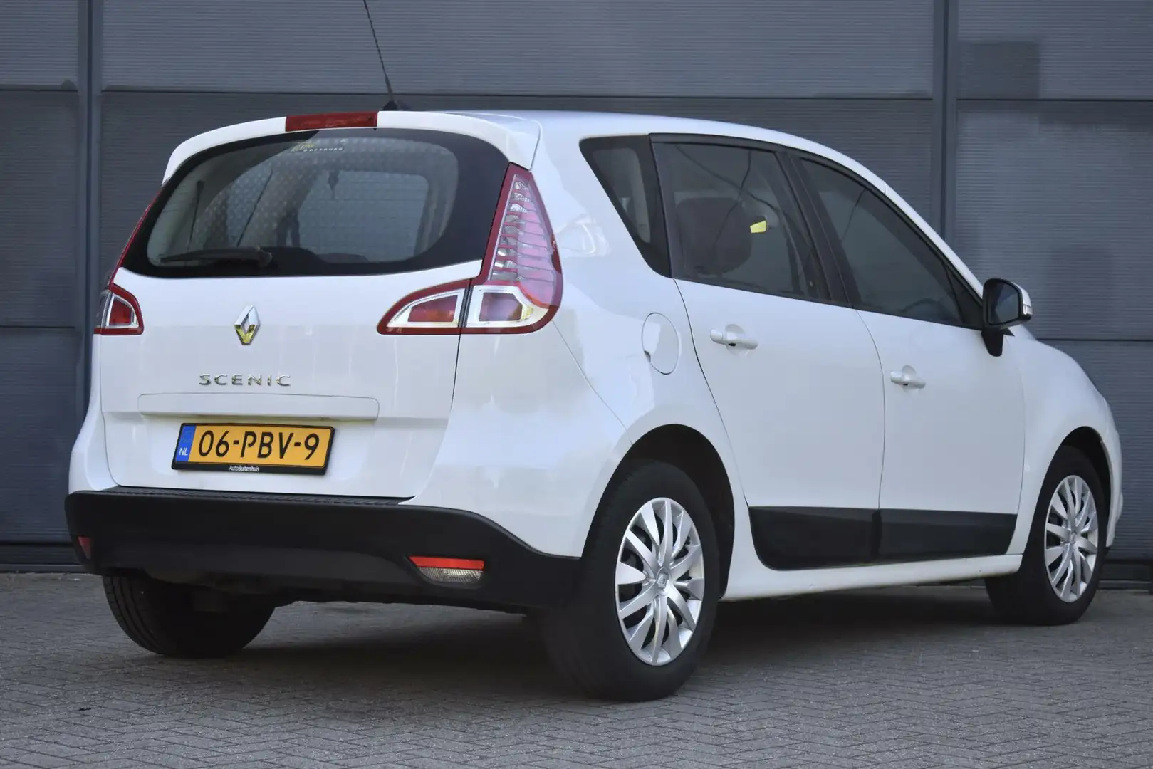 Renault Scenic 2.0 Expression|1e Eigenaar|NAVI|CRUISE|CLIMATE Wit - 2