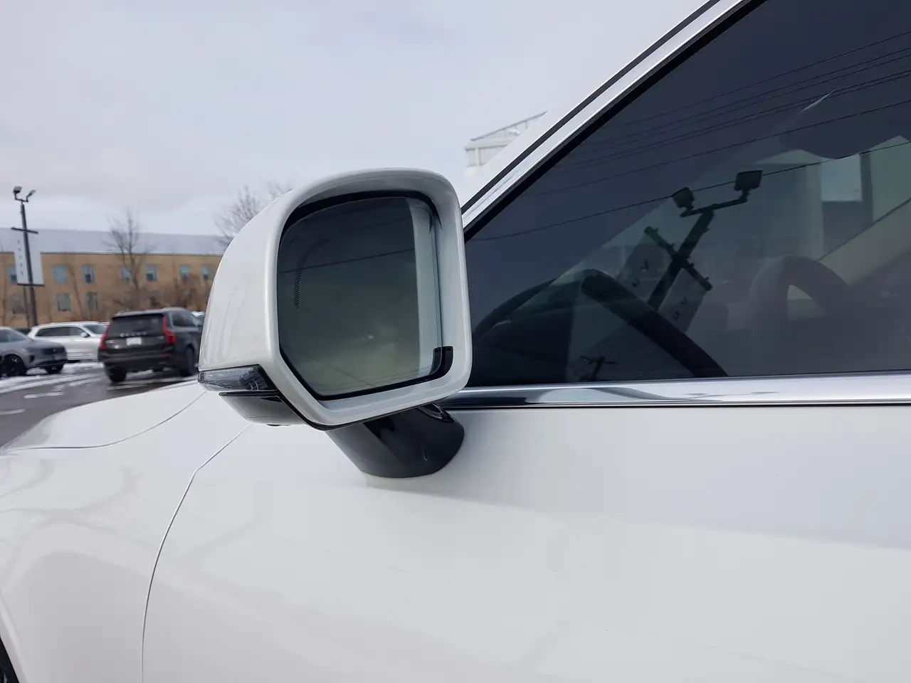 Volvo S90 снимка Volvo S90