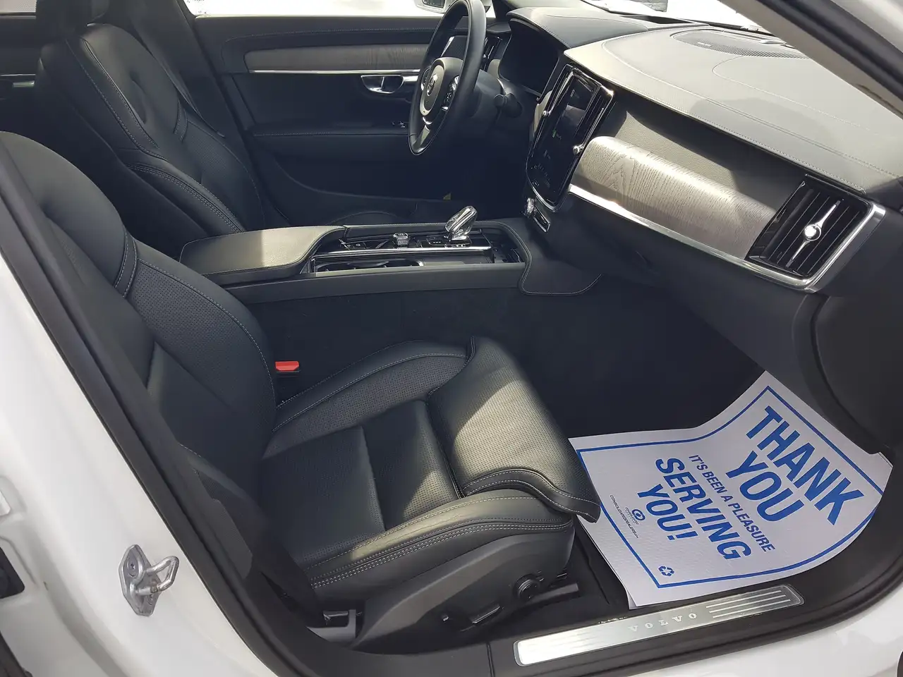 Volvo S90 снимка Volvo S90