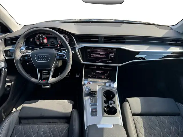 Audi S6 view 8