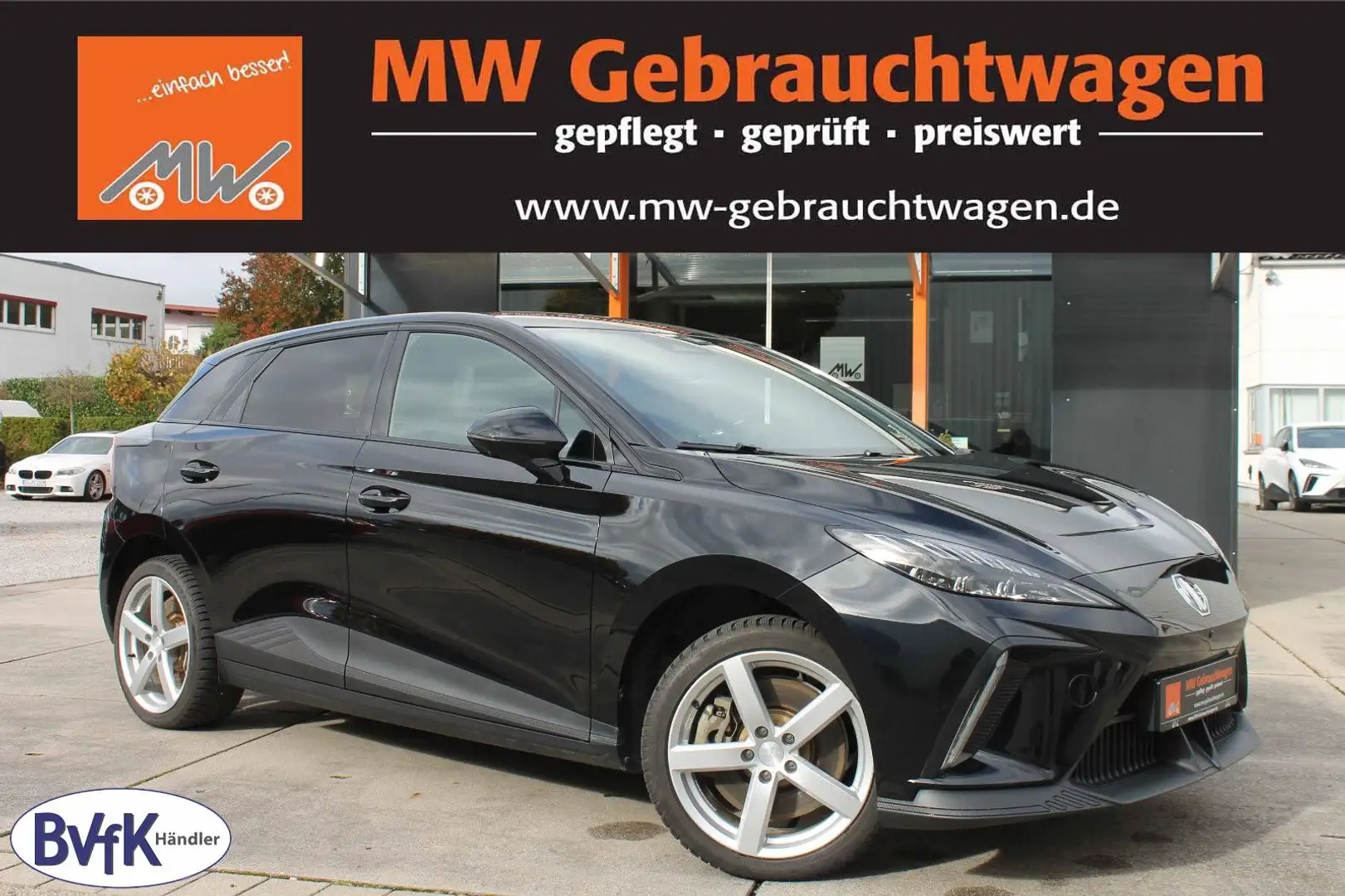 MG MG4 Trophy 77kWh bis 600km RW, ACC 360° LED BT Noir - 1