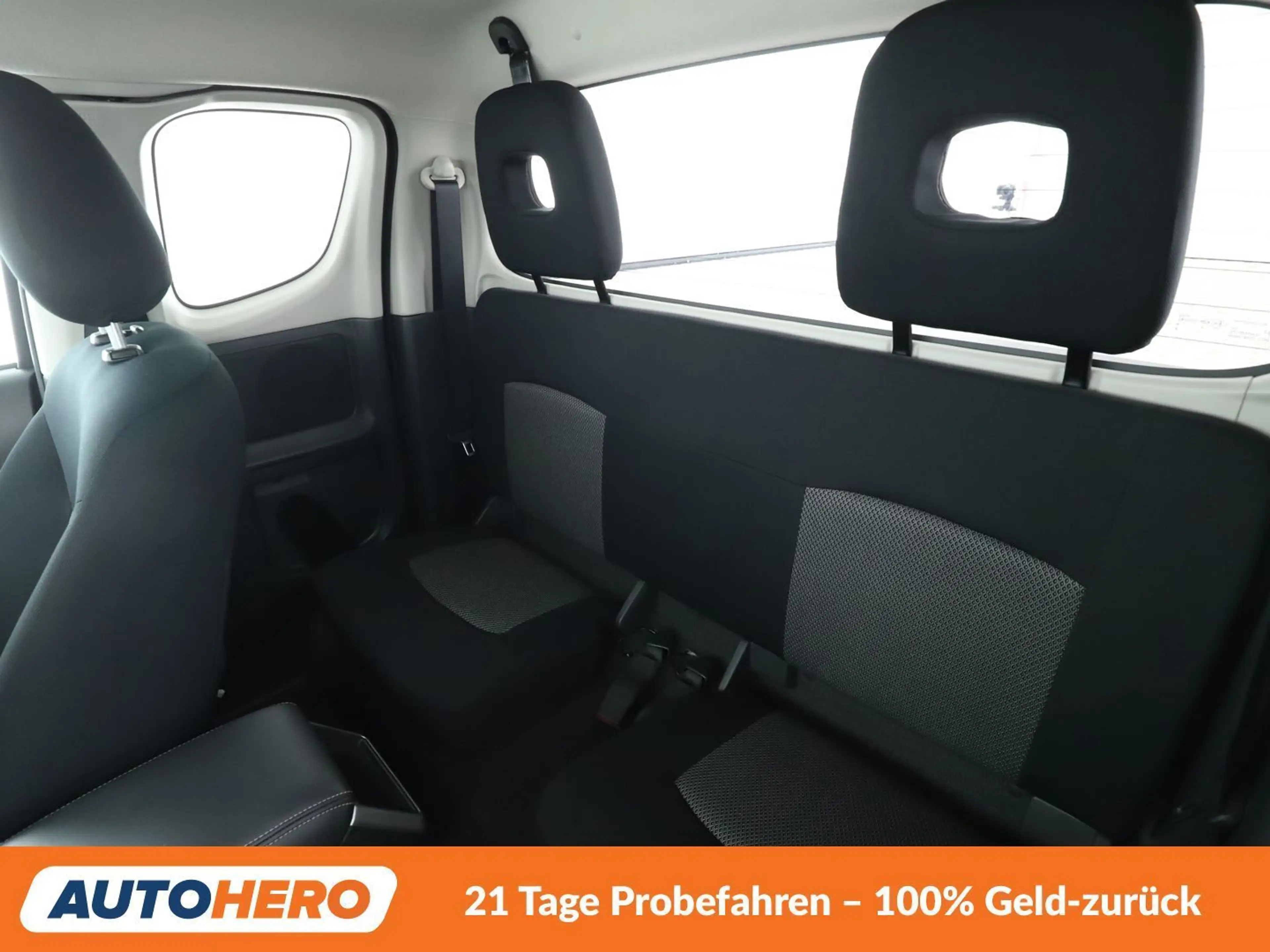 Mitsubishi L200 2.2 DI-D Plus Club Cab 4WD*NAVI*SHZ*KLIMA*TEMPO* — photo 14