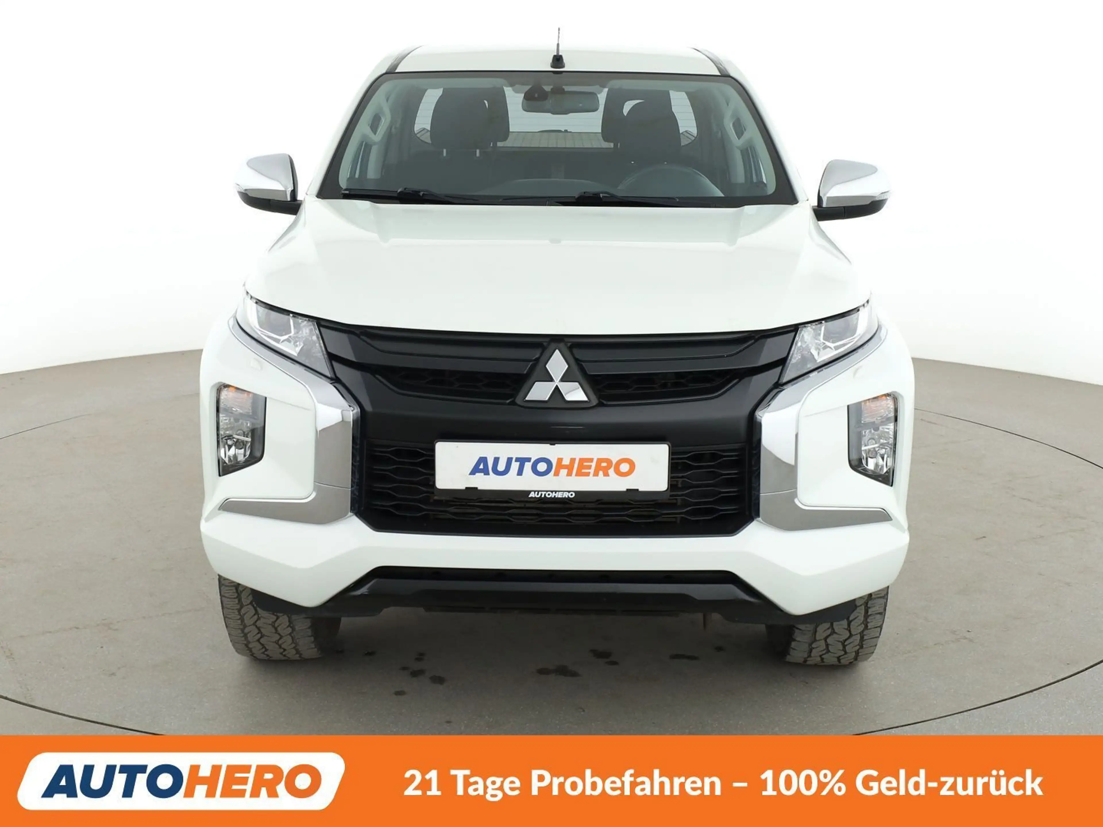 Mitsubishi L200 2.2 DI-D Plus Club Cab 4WD*NAVI*SHZ*KLIMA*TEMPO* — photo 9