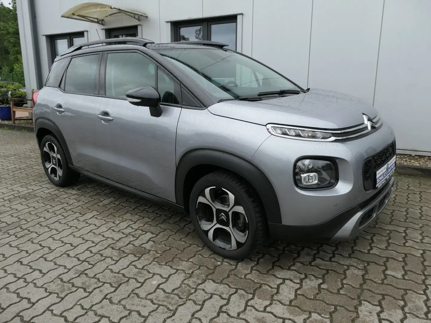 Citroen C3 Aircross Shine Pack // 1.Hd., Scheckh., R-Cam Grijs - 2