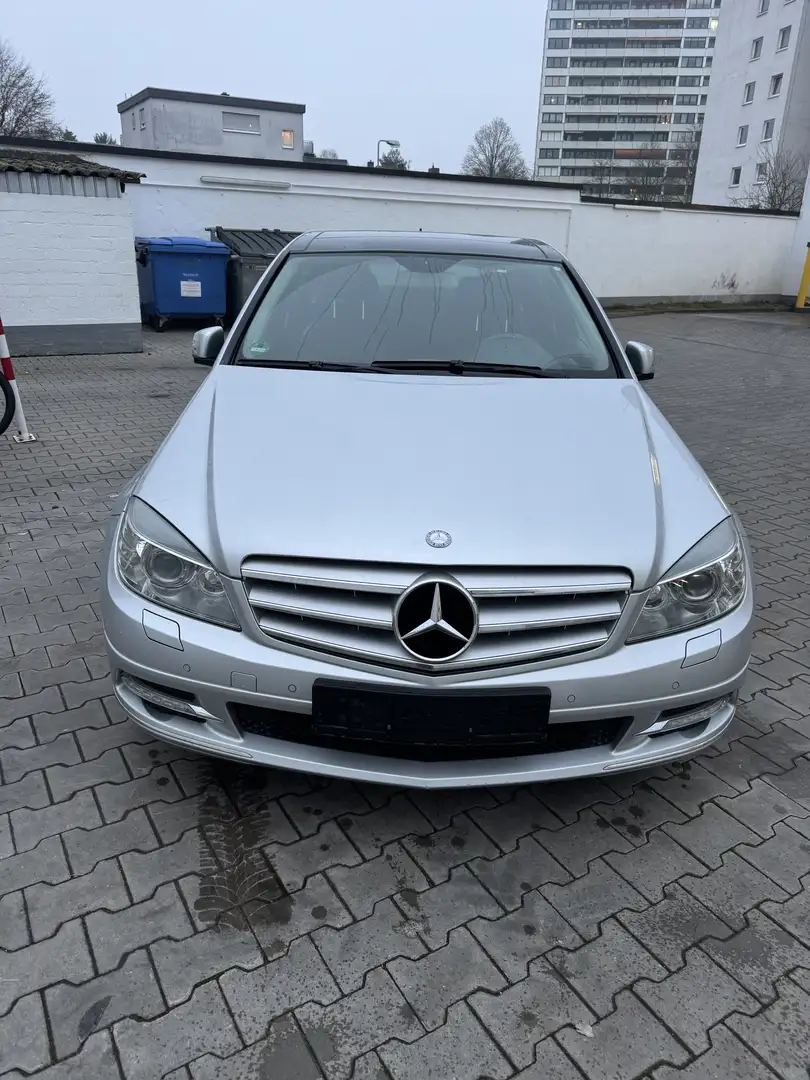 Mercedes-Benz C 300 C 300 4MATIC|Avantgarde|Panorama|HK|TÜV Silber - 1