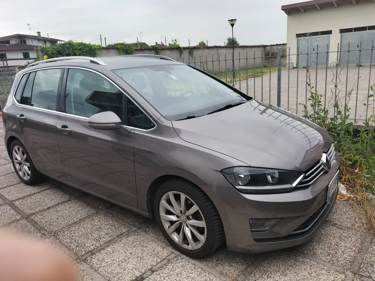 Volkswagen Golf Sportsvan Golf Sportsvan 1.6 tdi Executive 110cv Grigio - 1