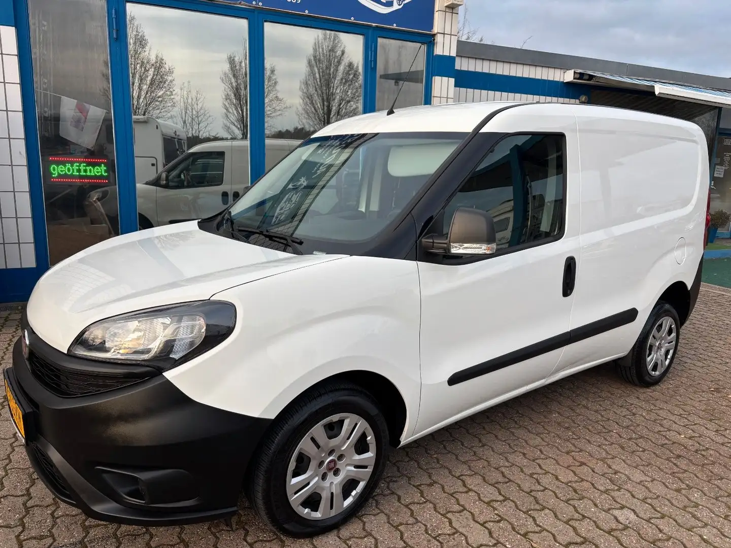 Fiat Doblo Easy Kasten MwSt. WENIG KM - sehr gepflegt - 2