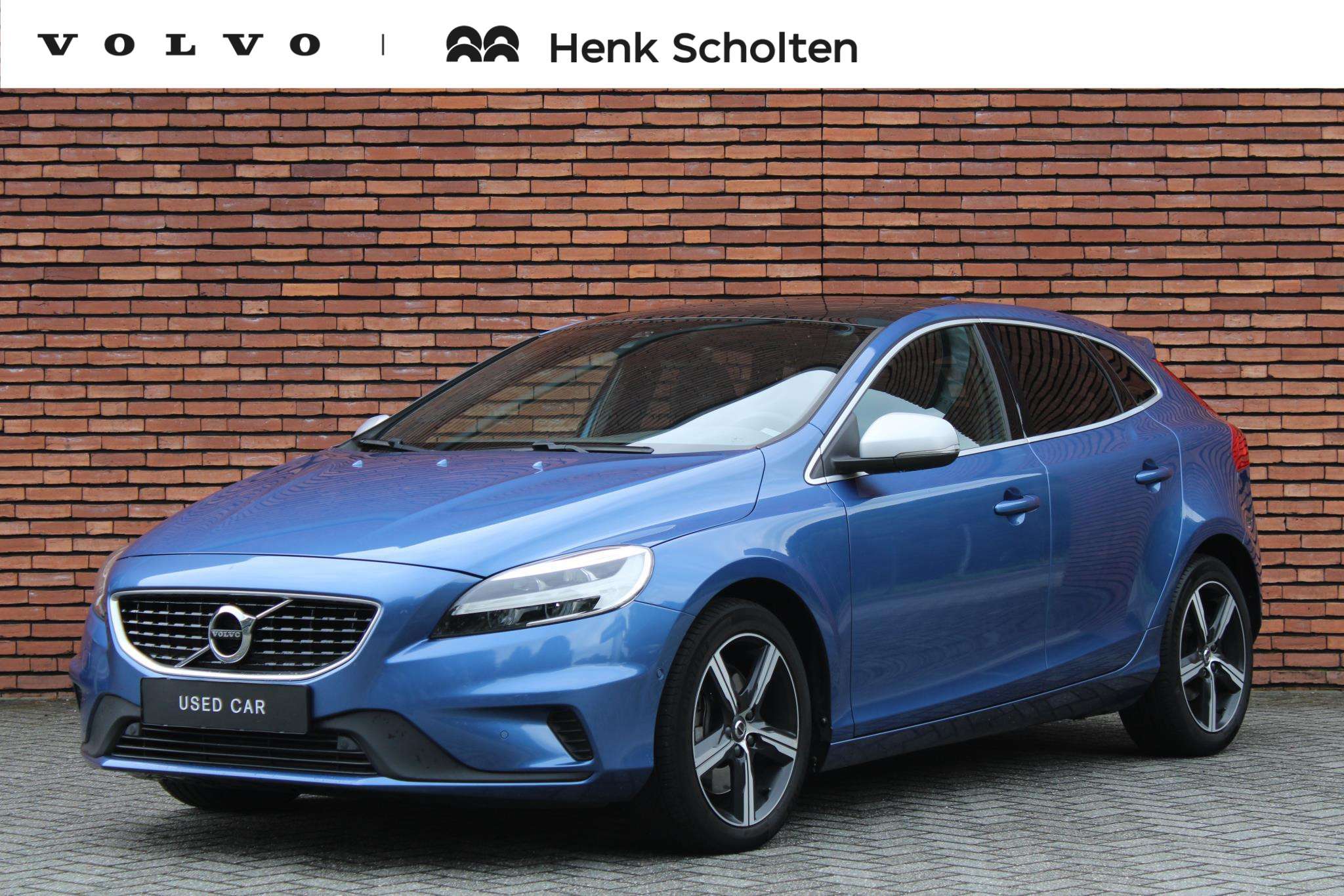 2018 Volvo V40