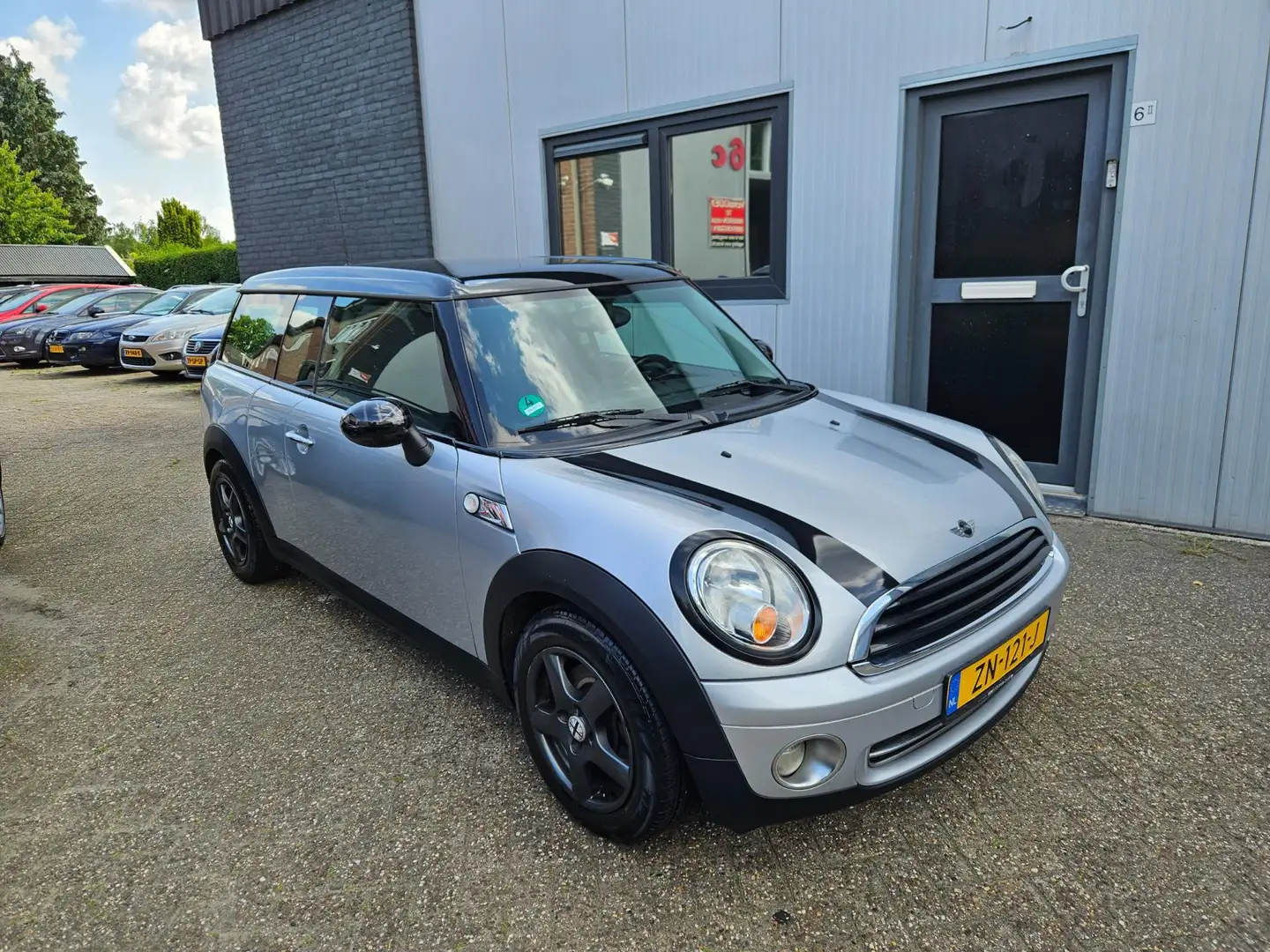 MINI Cooper Clubman Mini 1.6 Airco Grijs - 1