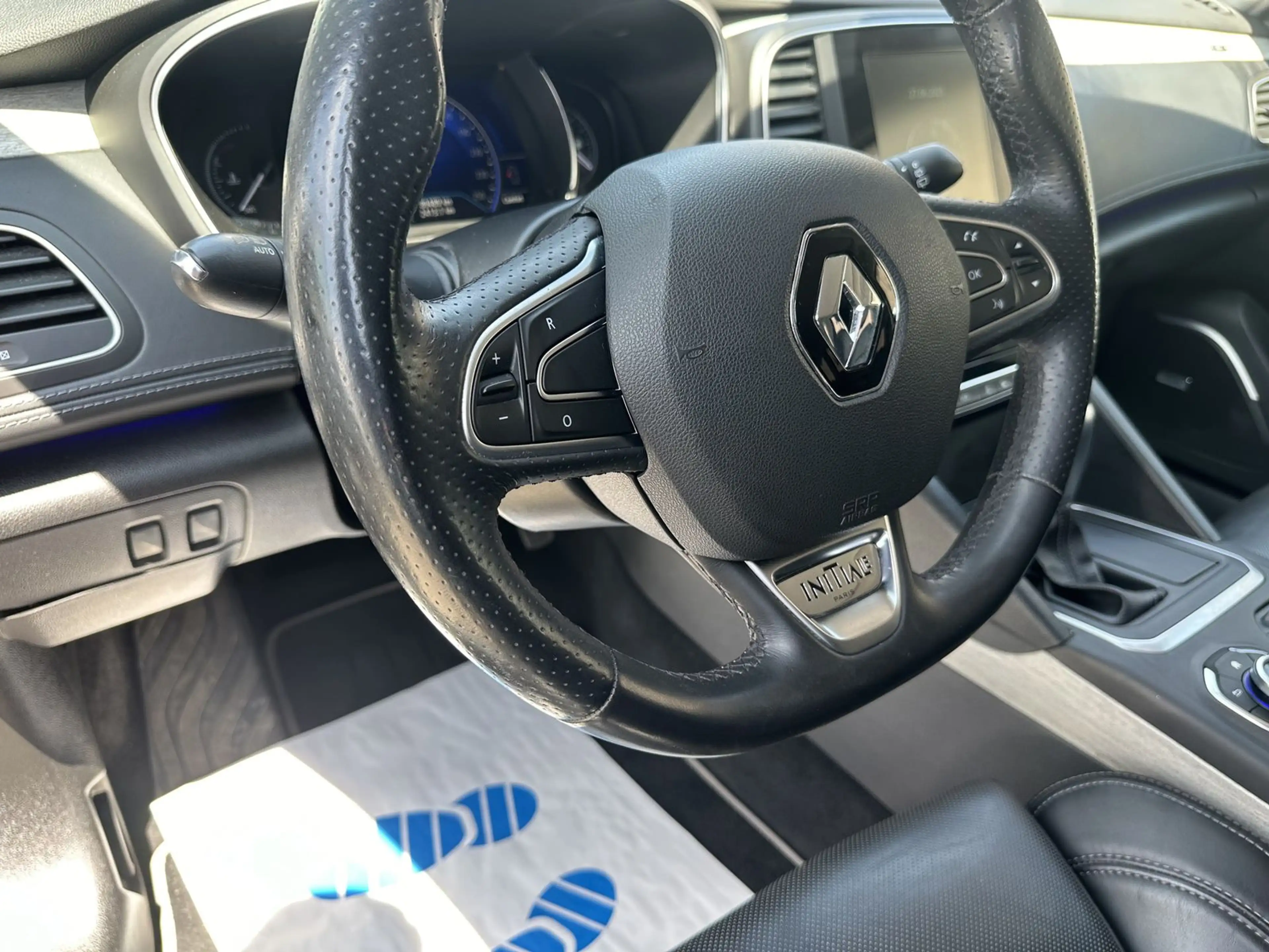 Renault Talisman Initiale Paris "LEDER-PANO-NAVI-AUTO" — photo 14