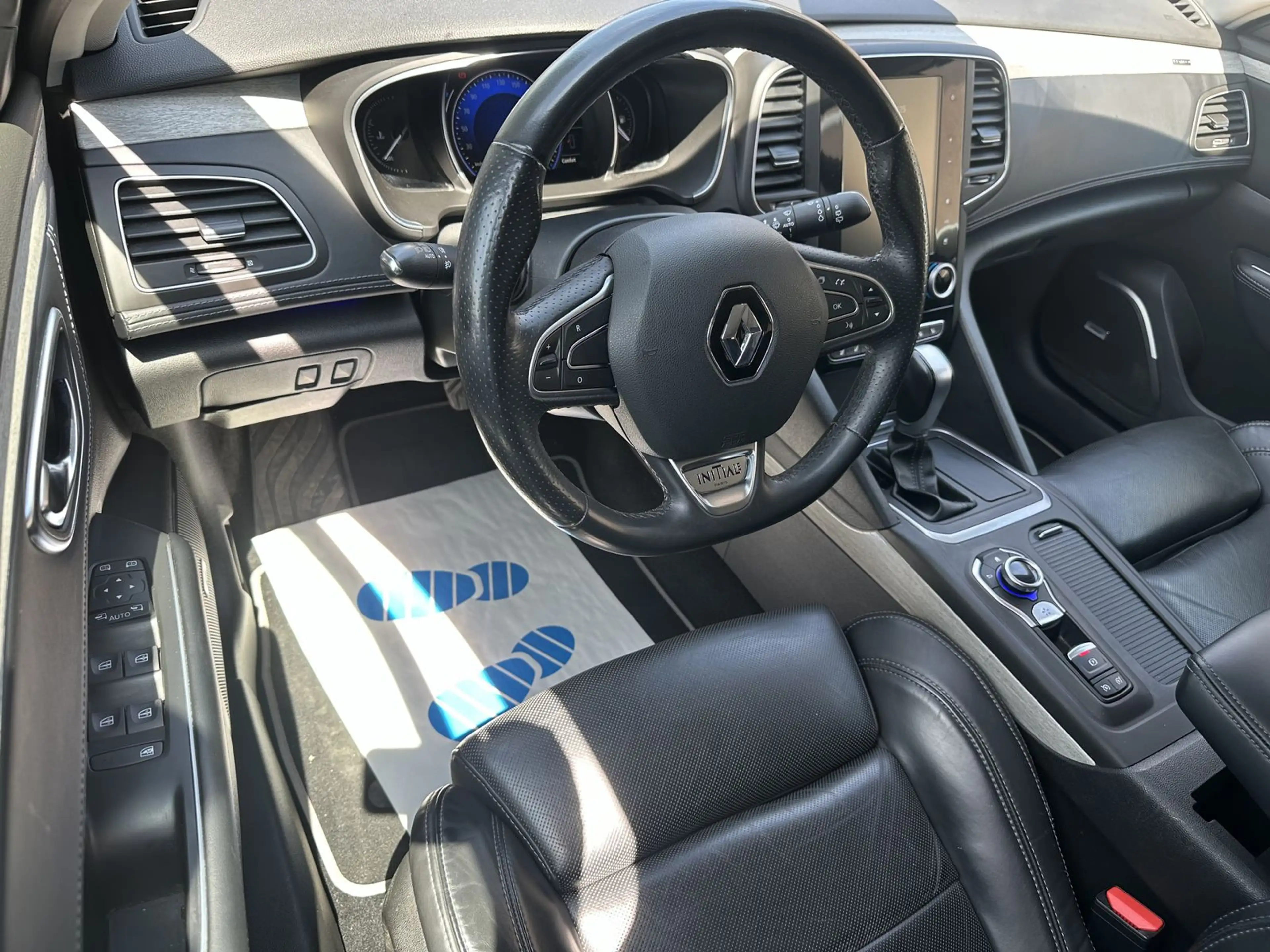 Renault Talisman Initiale Paris "LEDER-PANO-NAVI-AUTO" — photo 13