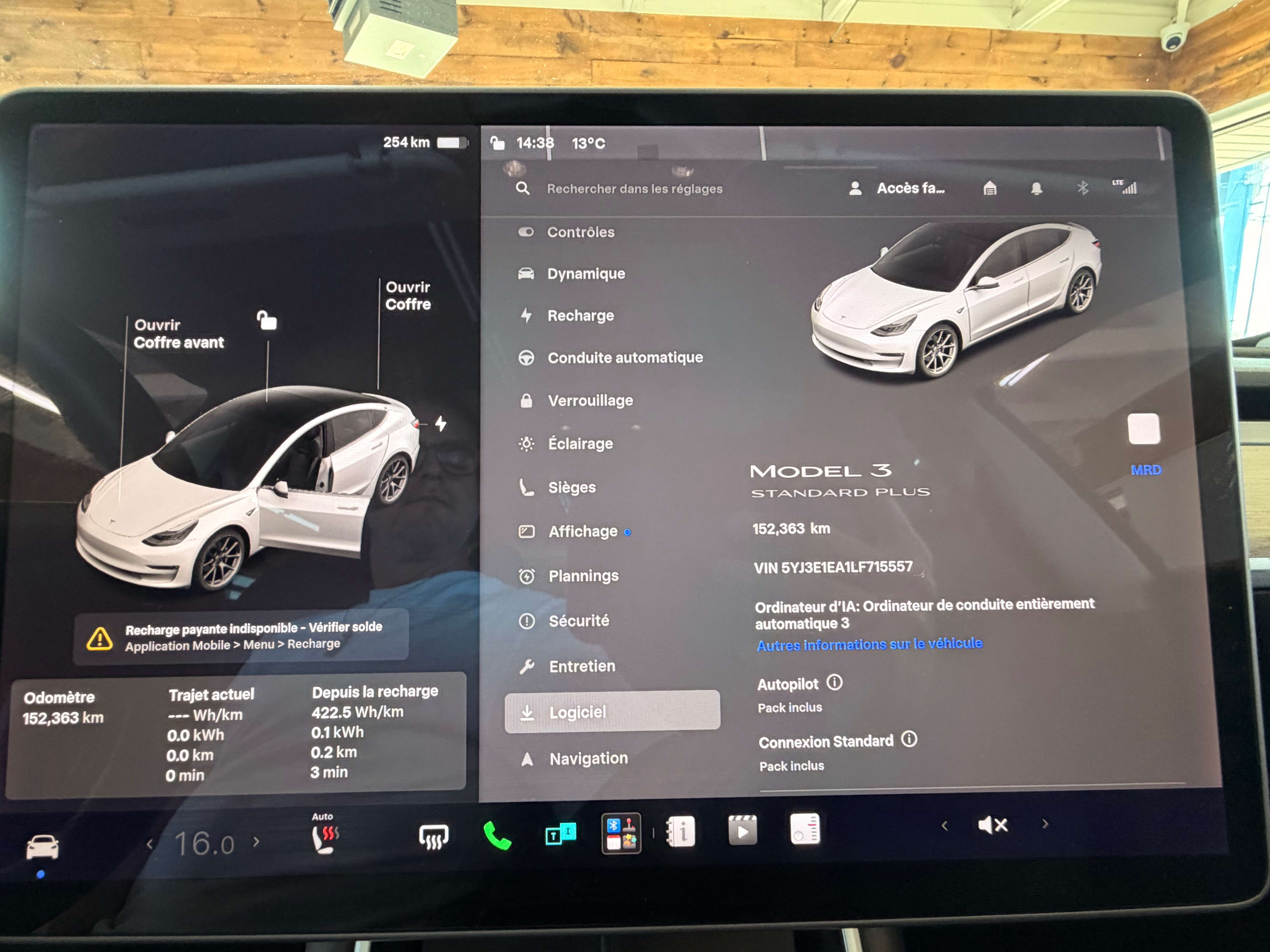 2020 Tesla Model 3 Standard Range Plus thumb 22