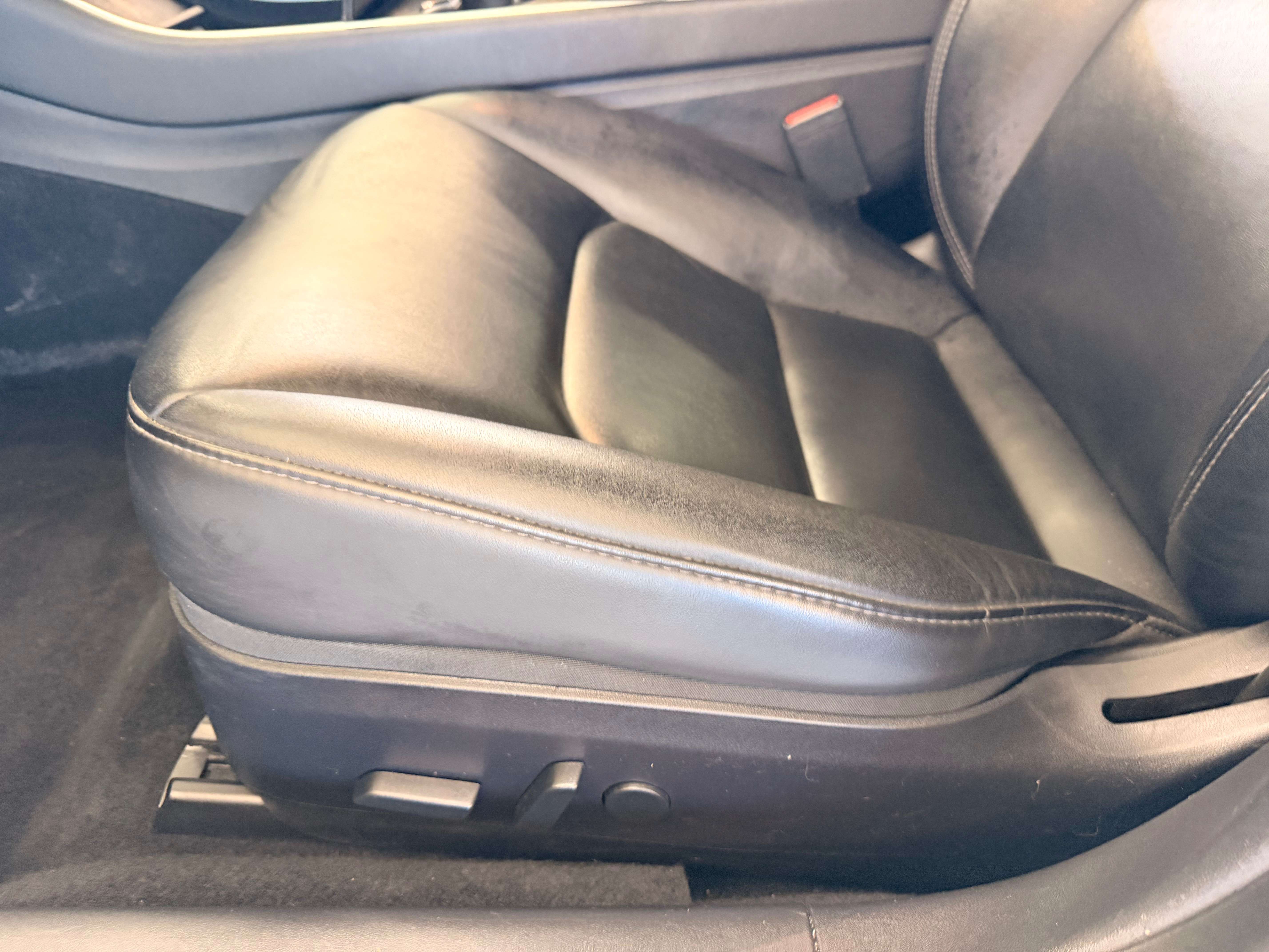 2020 Tesla Model 3 Standard Range Plus thumb 16