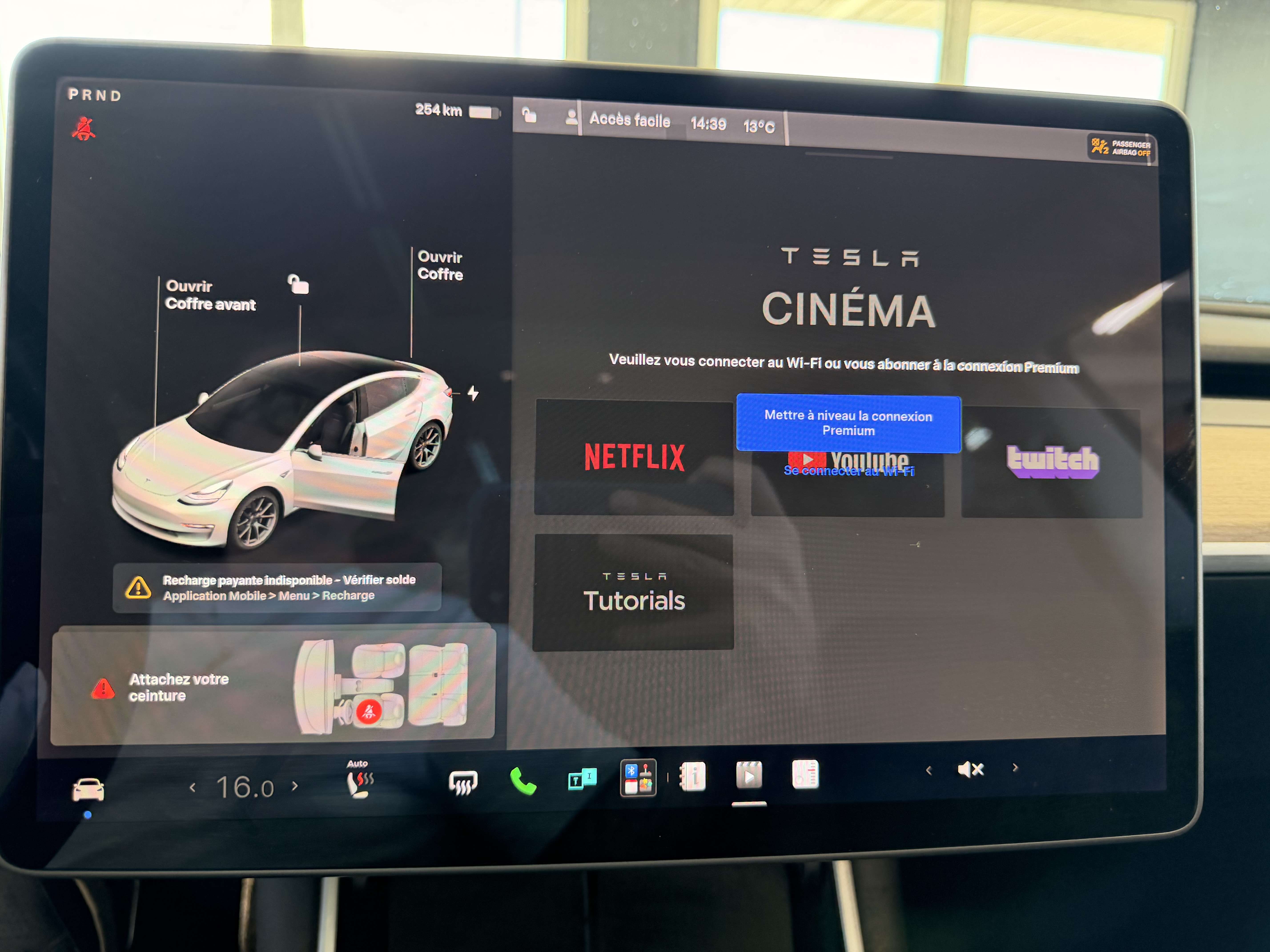 2020 Tesla Model 3 Standard Range Plus thumb 24