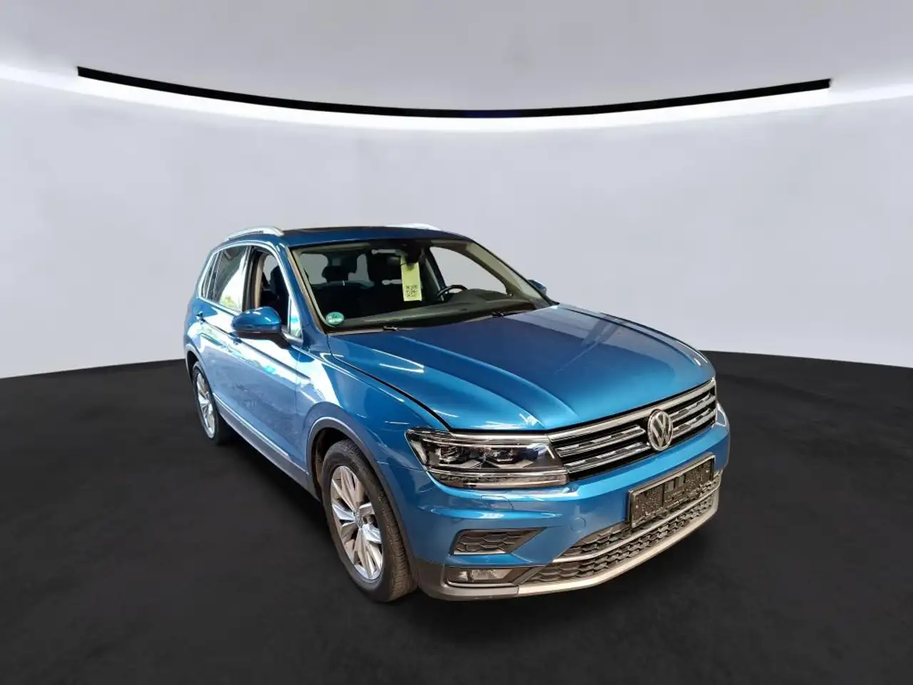 Volkswagen Tiguan 2.0 TDI DSG Highline Navi Pano Kamera LED