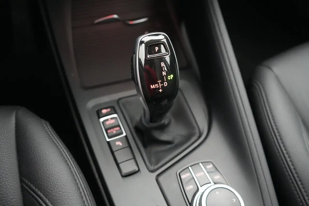 BMW X1 1.5 sDrive16dA Business LEDER/CUIR GPS PDC CAM Key, миниатюра 16
