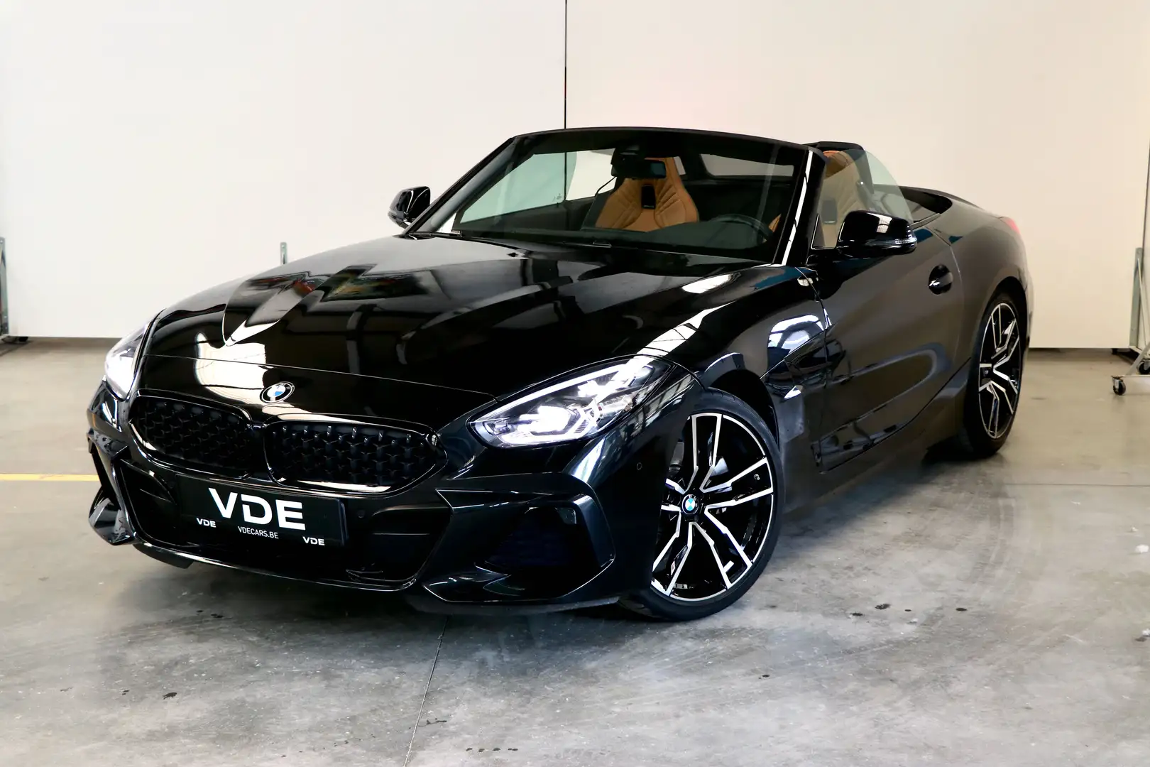 BMW Z4 sDrive20i M Pack Zwart - 1
