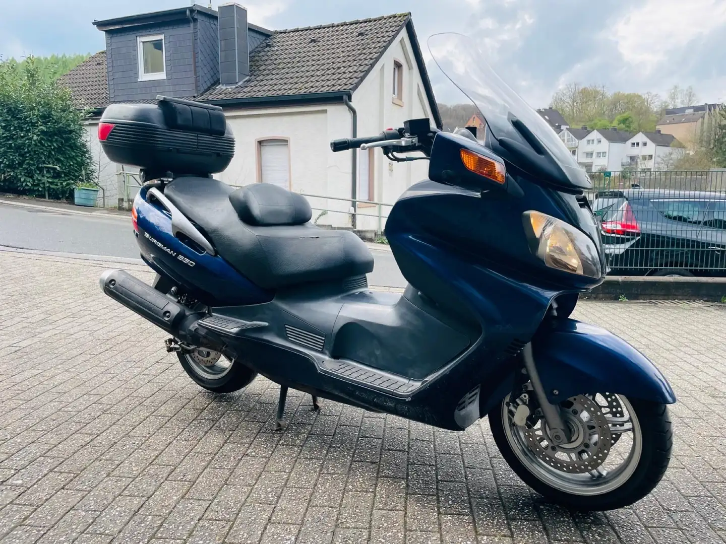 Suzuki Burgman 650 Blauw - 1