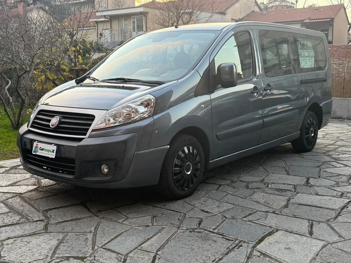 Fiat Scudo Scudo 2.0 MJT/130 PL Panorama Family 5 posti (M1) Blu/Azzurro - 1