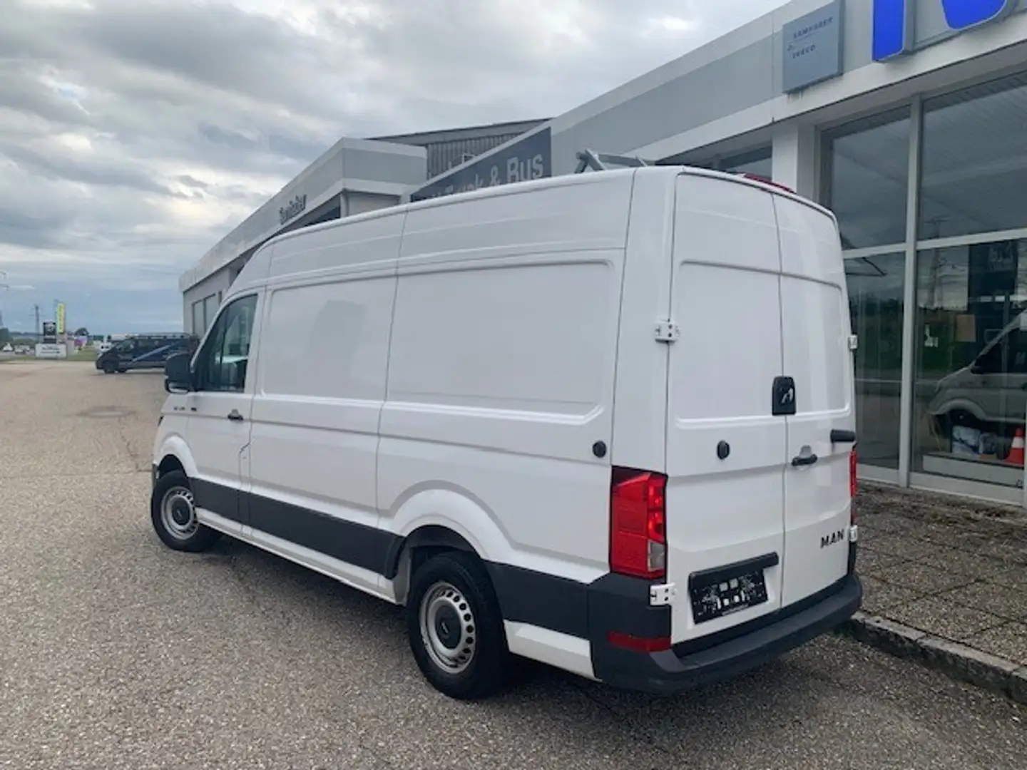MAN TGE TGE 3.140 3,5t L3H2 2,0 TDI ALLRAD 4x4 Weiß - 2