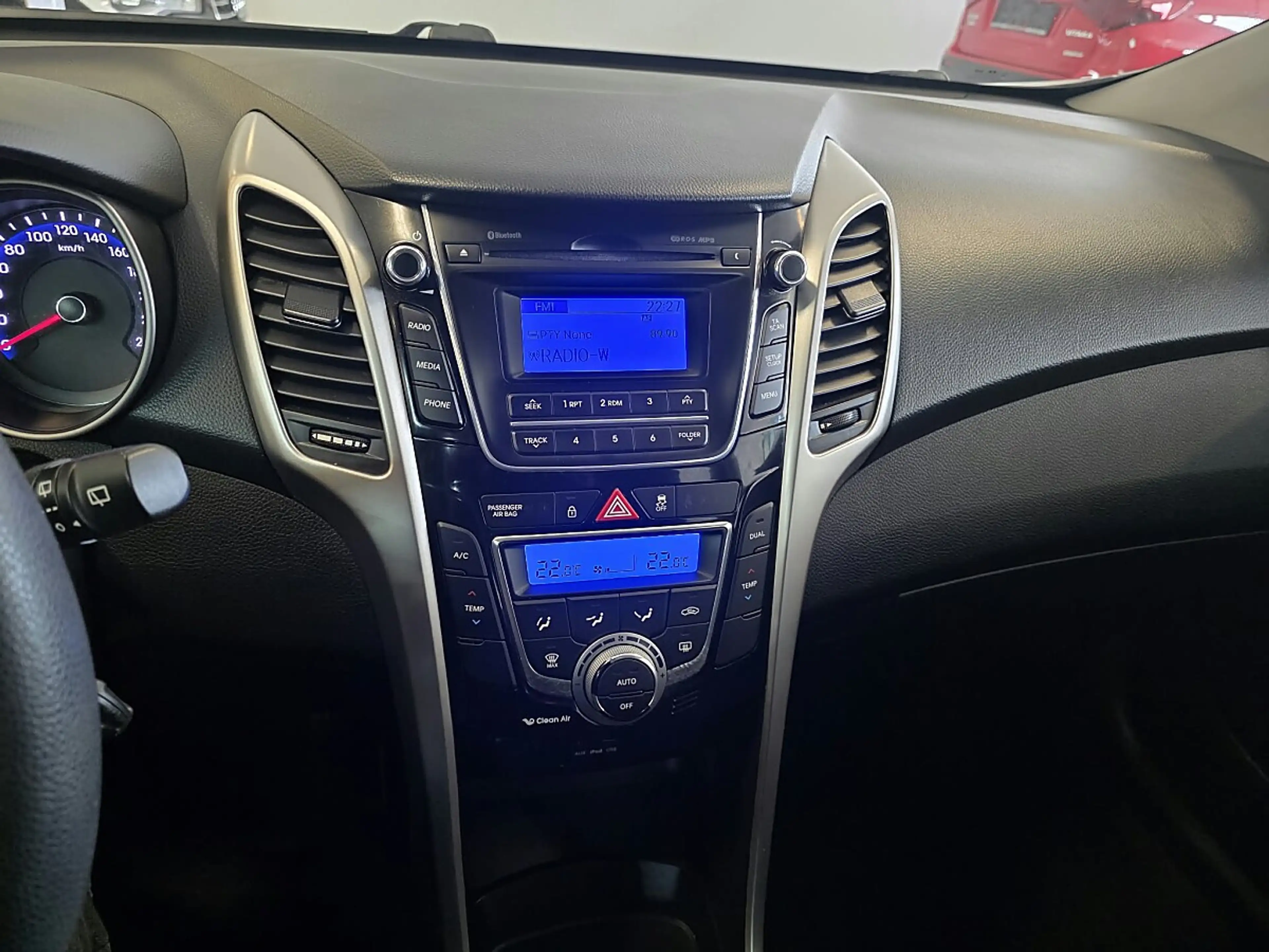 Hyundai i30 1.4 Start — photo 10