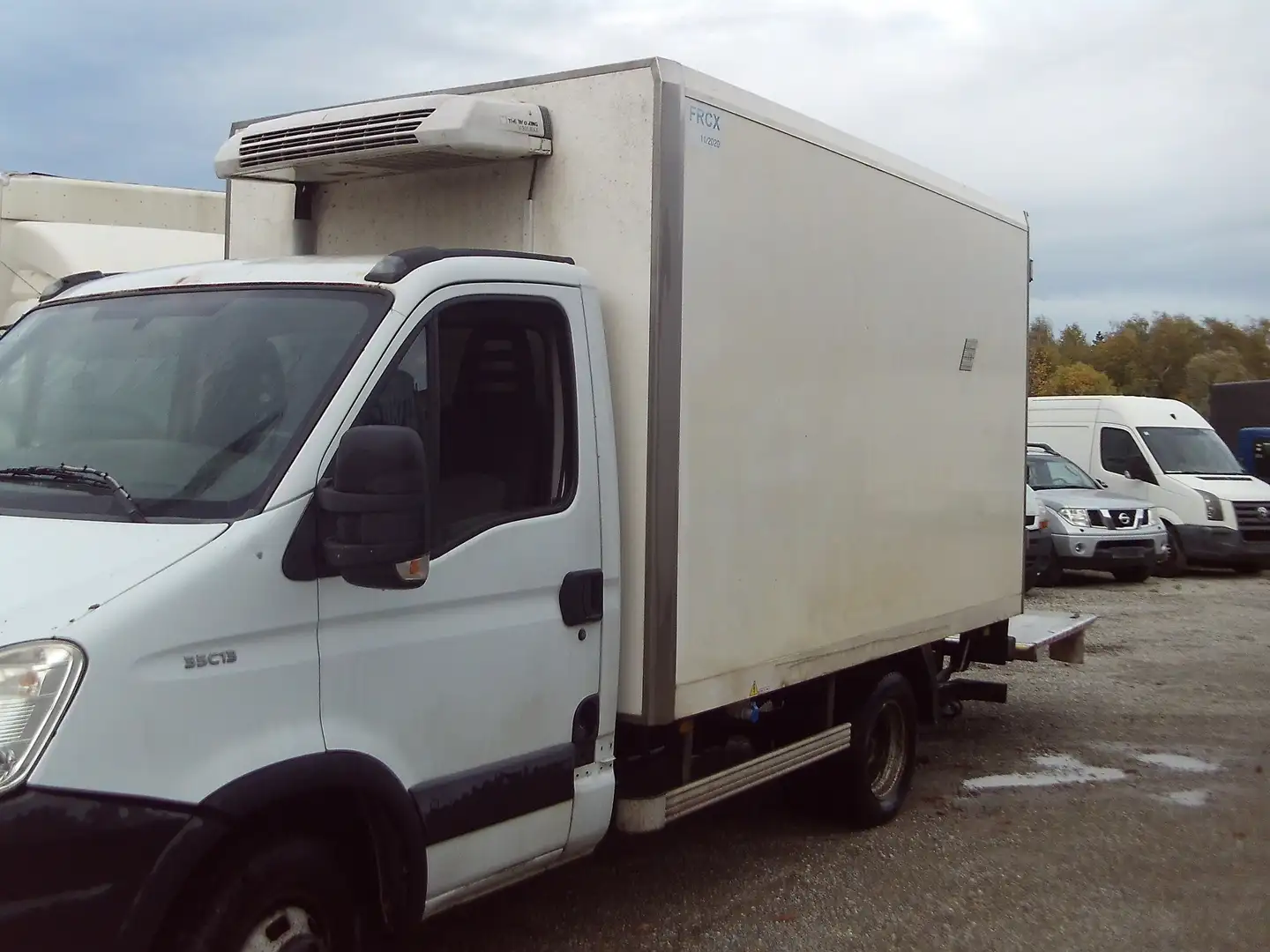 Iveco Daily 2.3 koffer +laadbrug+koeling---motor probleem..... Wit - 1