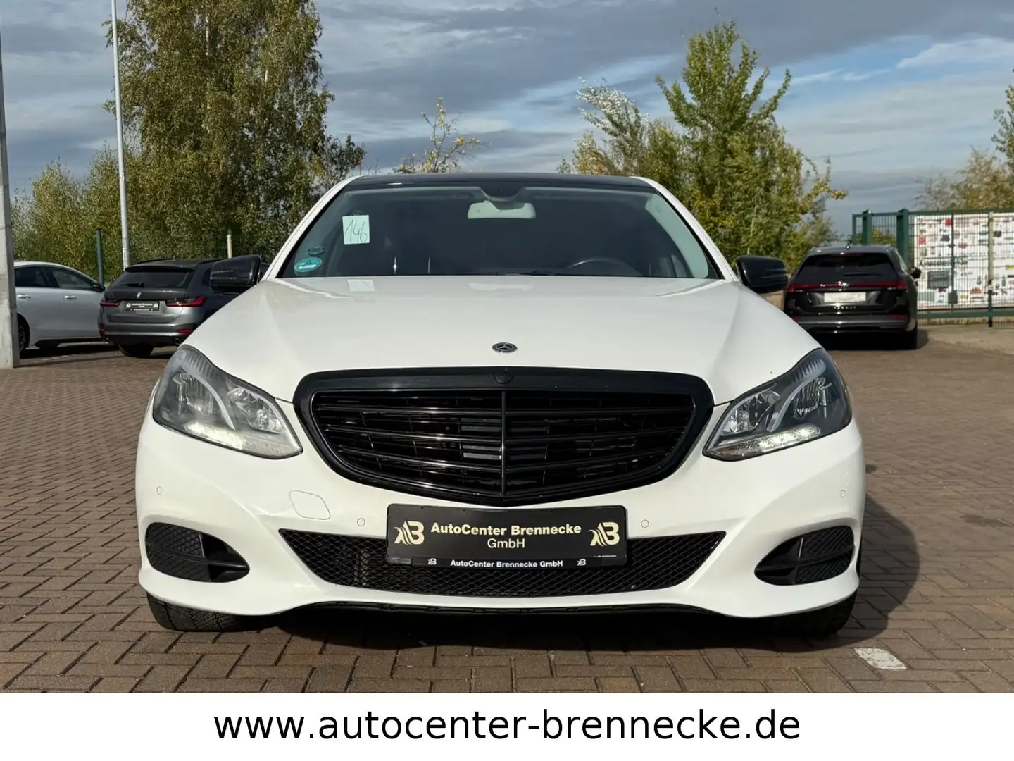 Mercedes-Benz E 400 Lim. 4Matic*HKS*ACC*Vollleder* Weiß - 2