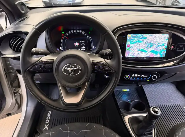 Toyota Aygo view 10