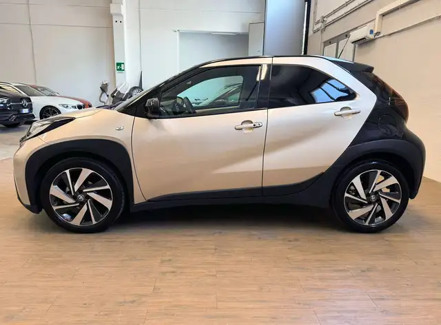 Toyota Aygo view 2