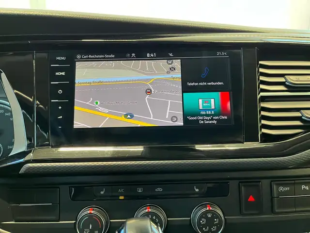 Volkswagen Transporter view 13