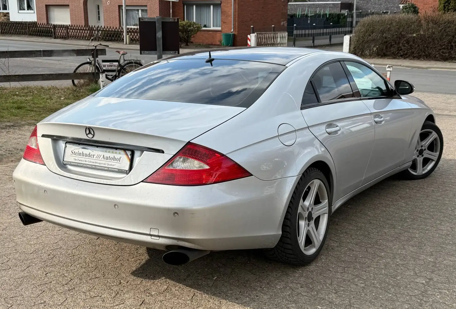 Mercedes-Benz CLS 320 CLS 320 / 350 CDI AMG Optik Gris - 2