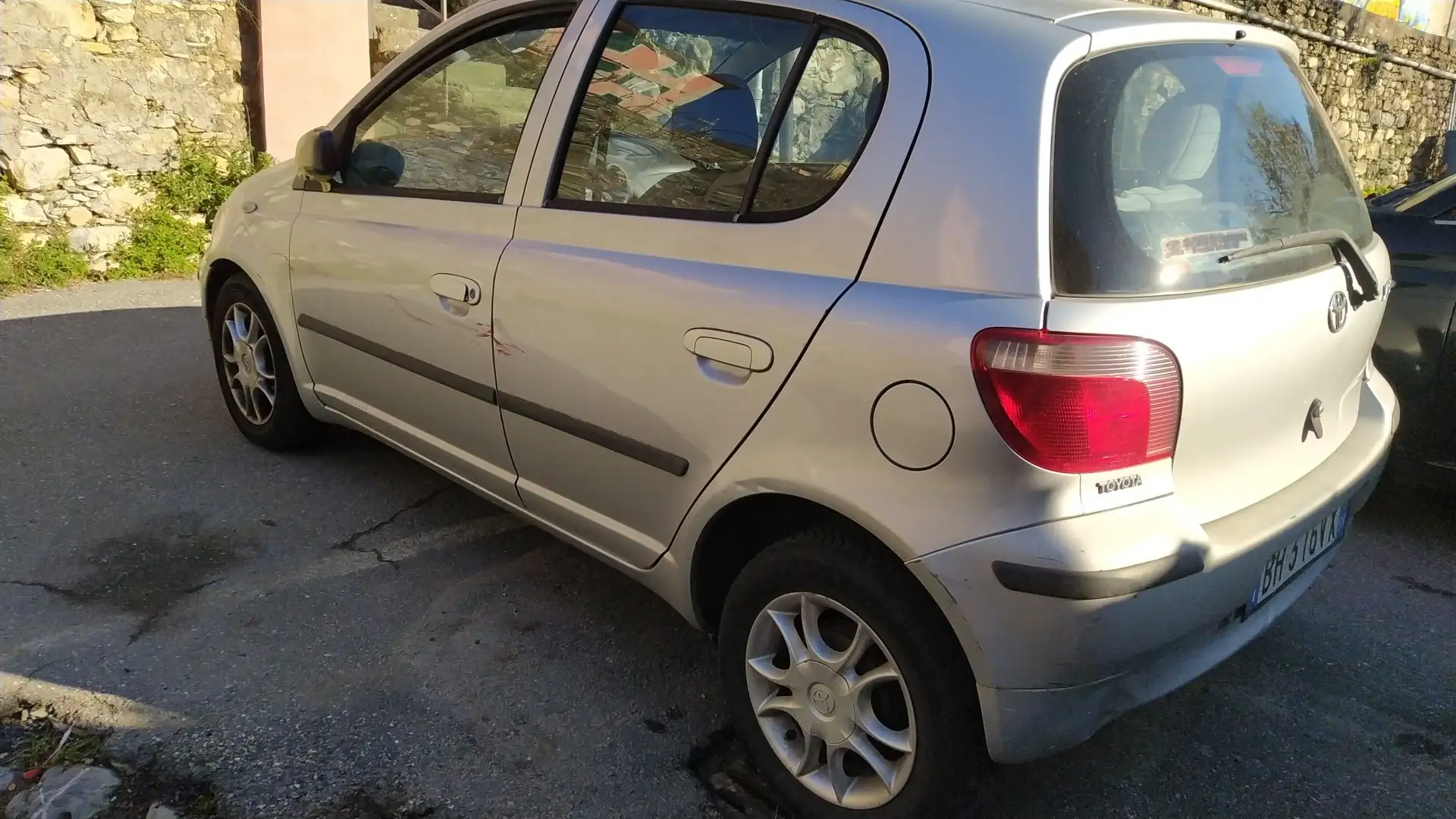 Toyota Yaris 5p 1.0 - 1