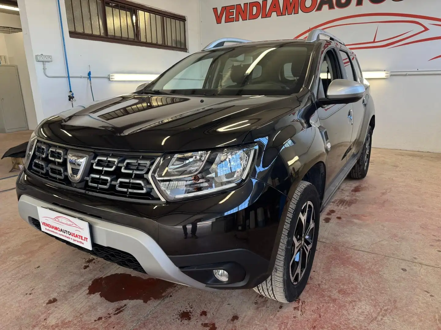 Dacia Duster Duster 1.6 sce Essential Gpl 4x2 s Noir - 2