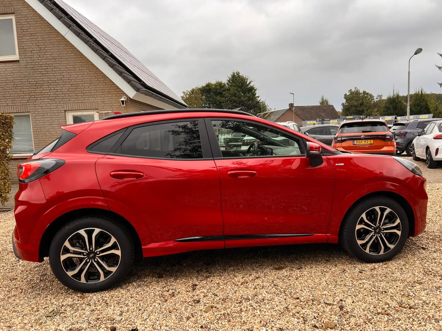 Ford Puma 1.0 Hybrid 155 PK ST-Line X AUTOMAAT Navigatie & C Rouge - 2