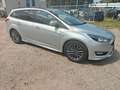 Ford Focus Turnier ST-Line Plateado - thumbnail 3