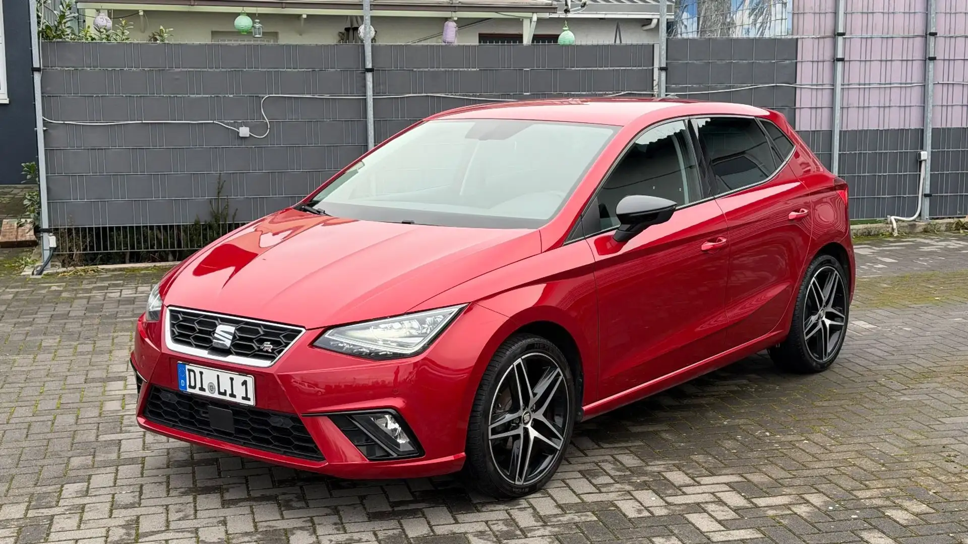 SEAT Ibiza *FR*ACC*LED*NAVI*MEGA VOLL*CARPLAY* Rot - 1