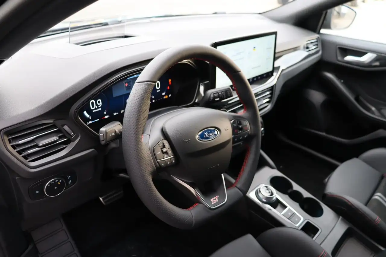Ford Focus ST X 2.3 SOFORT VERFÜGBAR 4,99%* AHK 12
