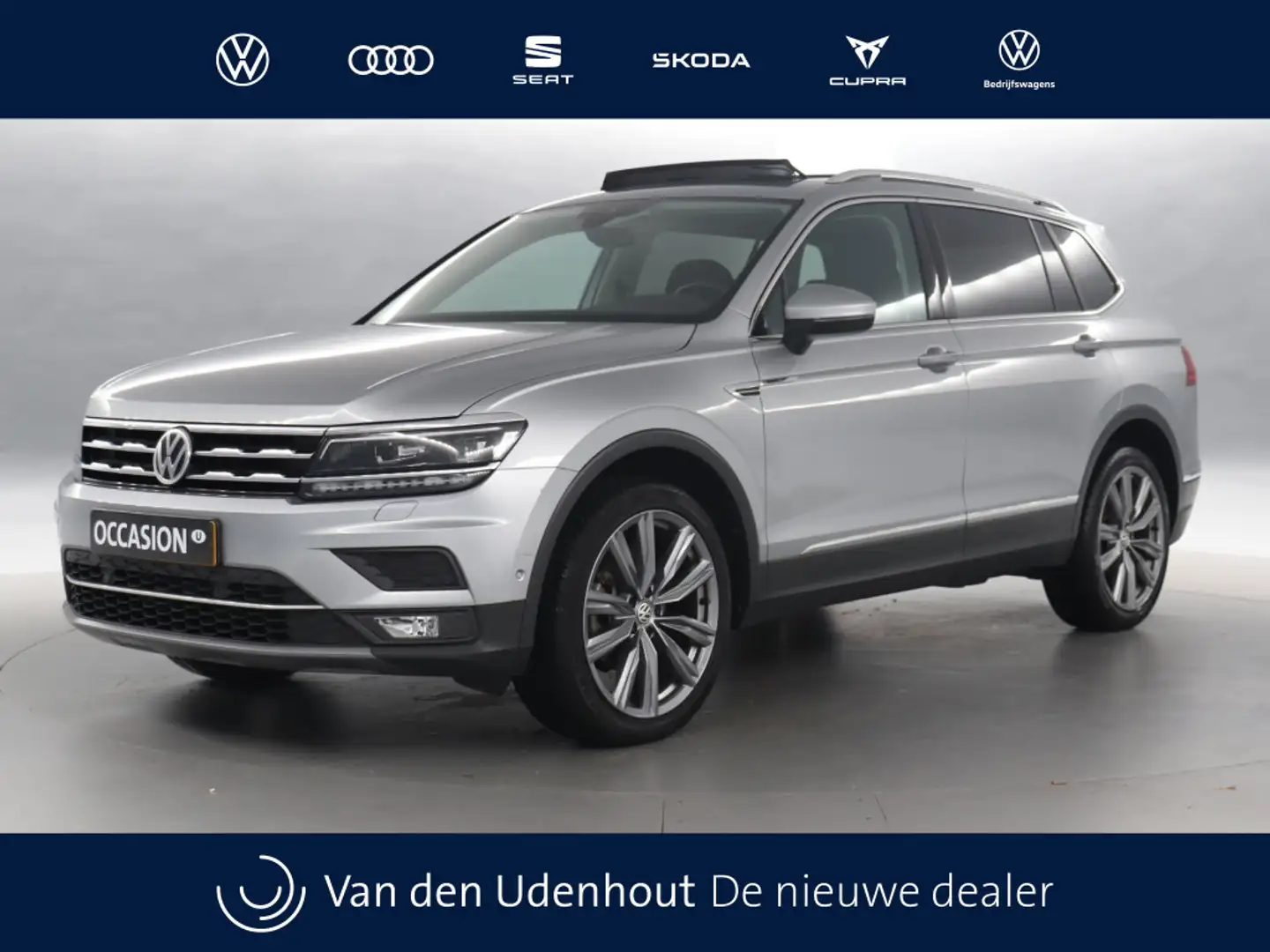 Volkswagen Tiguan Allspace 1.5 TSI 150pk DSG Highline 7p. Panoramadak Dynaudi Grijs - 1