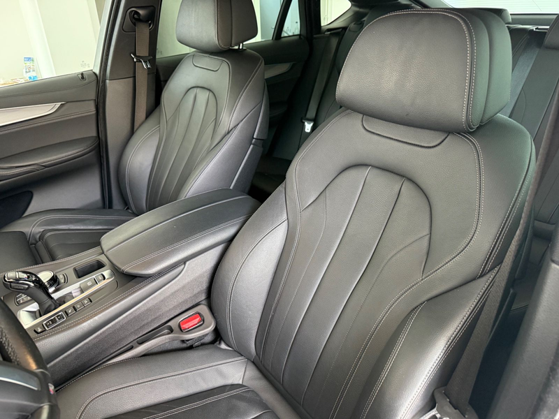 BMW X6 M50 d — photo 11